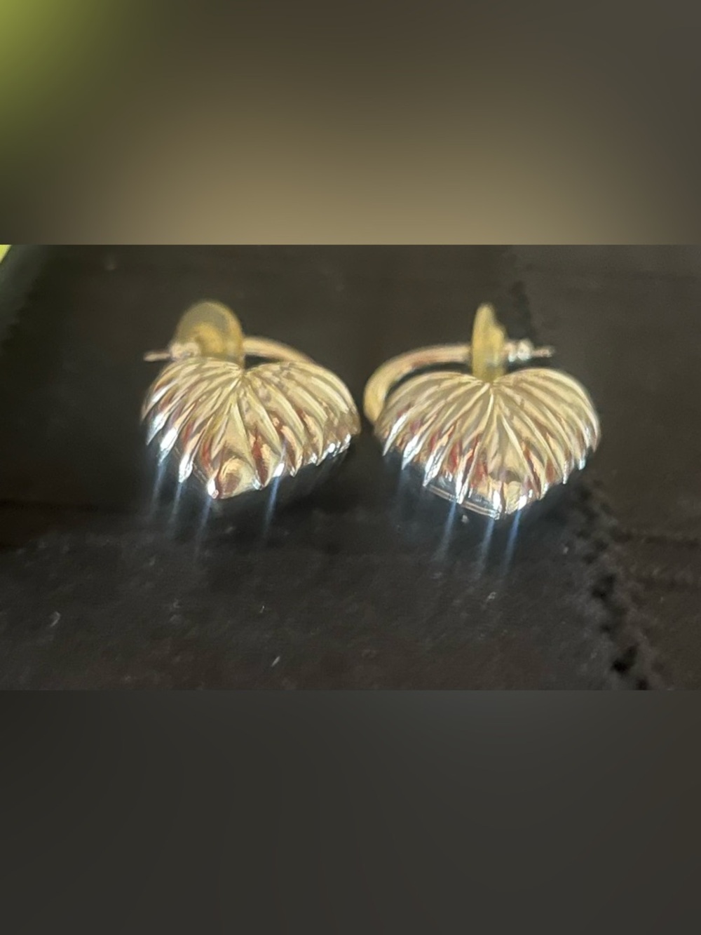 Ladies 2โ Drop Heart Fashion Heart Earrings - Picture 4 of 7